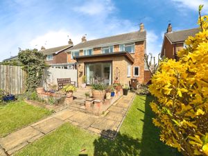 HEATH ROAD- click for photo gallery